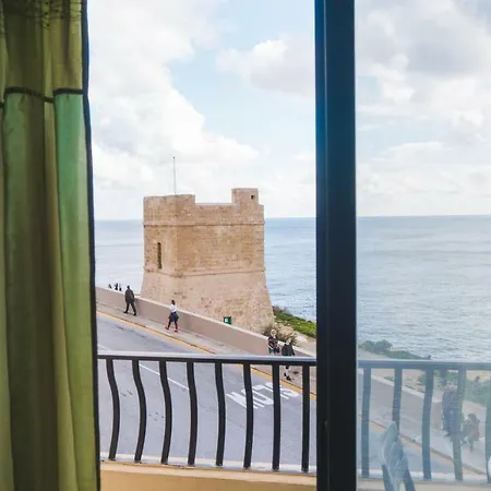 Blue Grotto Seaview Aprtment 公寓 *